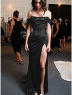 Sheath Column Prom Dresses Minimalist Dress Evening Party Sweep Brush Train Sleeveless Strapless Charmeuse with Pleats Ruched Slit